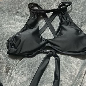 Women’s bathing suit